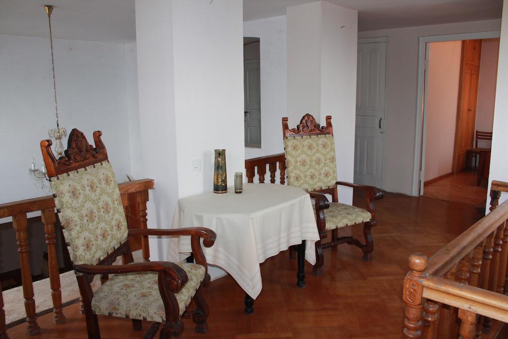 Communal Hotel Telavi Luaran gambar